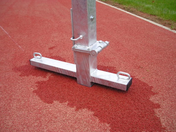 Cage disque IAAF aluminium avec embases articulees