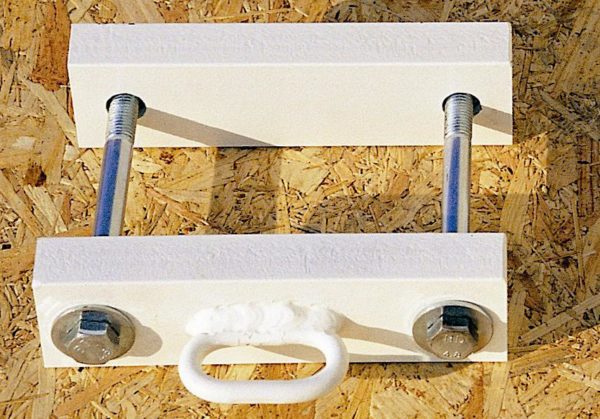 Fixation stop chute
