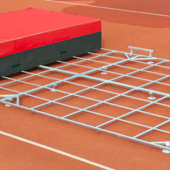 Caillebotis hauteur 4m50 x 2m50 pieds fixes