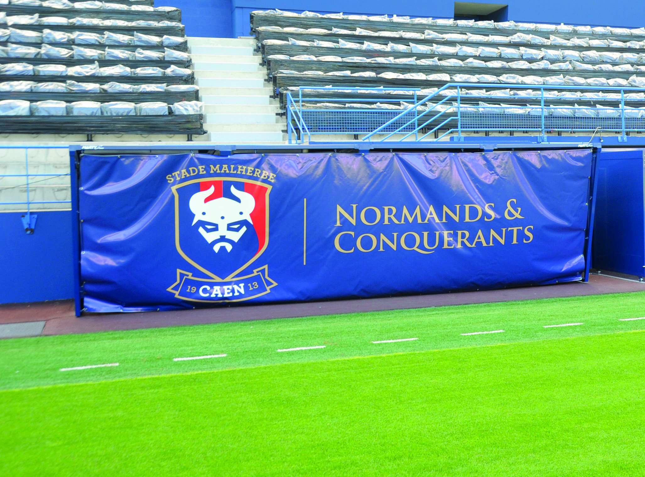 Bache de protection pour un abri de 8m70 ht 1m63