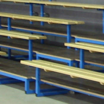 Escalier d&rsquo;acces 4 rangs peint